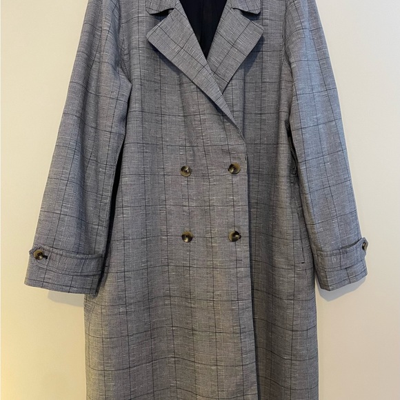 Prince of Wales Checked Trench-coat. EC size 18 - Picture 4 of 10